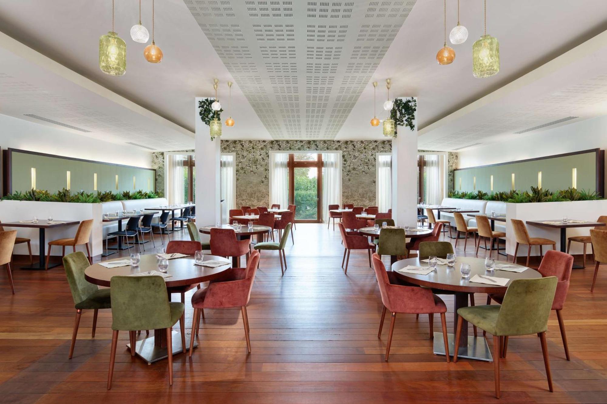 Radisson Blu Hotel Paris, Marne-la-Vallée Magny-le-Hongre Exterior foto Interior of the restaurant